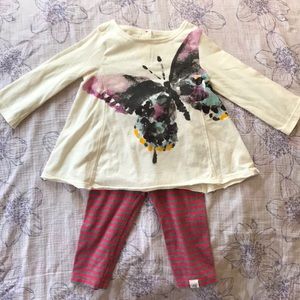 Burt’s Bee Baby 6-9M outfit. EUC